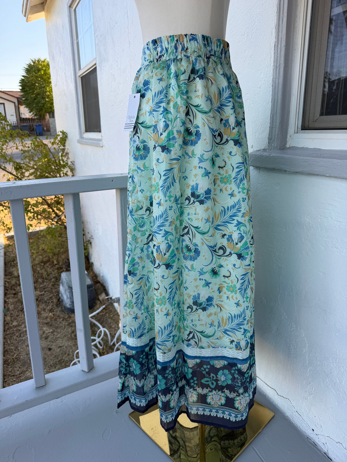 Falda Midi Floral Menta con Forro
