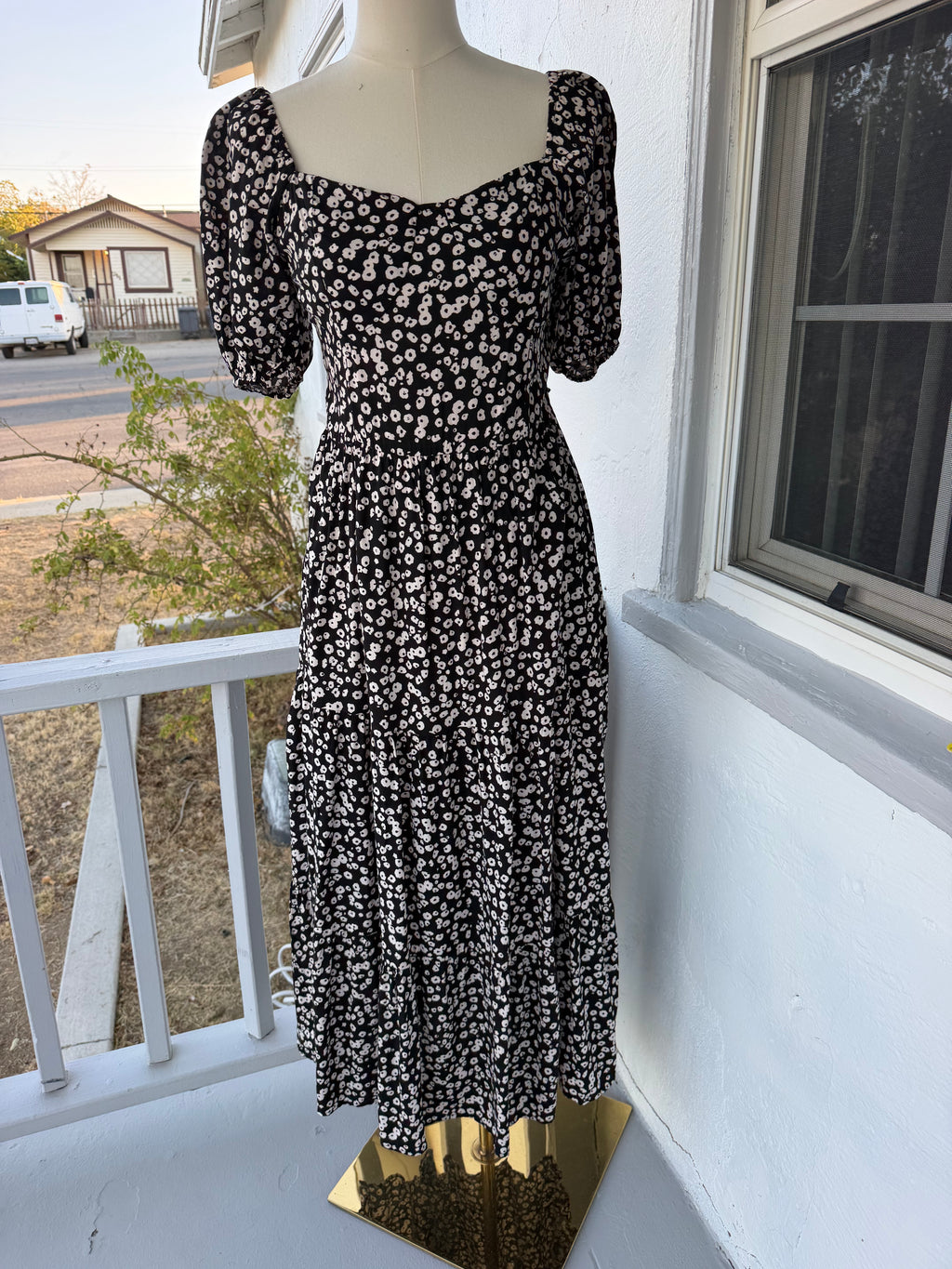 Black Floral Maxi Dress – Smocked Back, Puff Sleeves, Lined | Lindasboutique