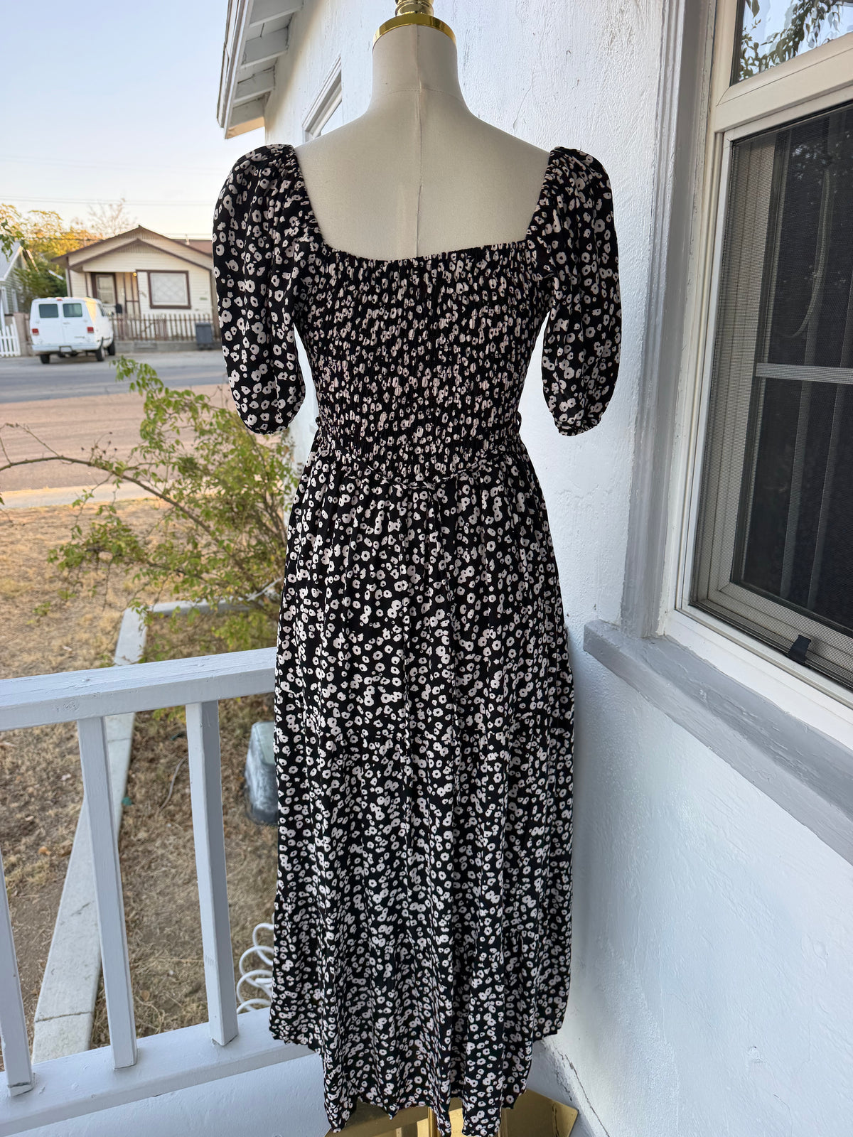 Black Floral Maxi Dress – Smocked Back, Puff Sleeves, Lined | Lindasboutique