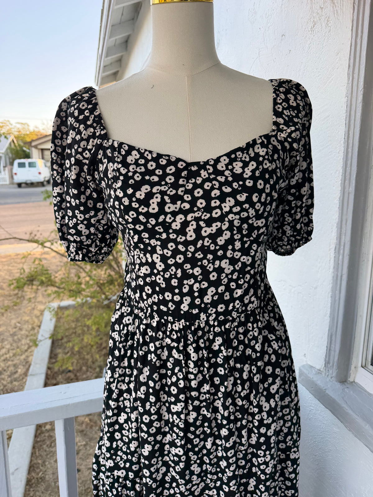 Black Floral Maxi Dress – Smocked Back, Puff Sleeves, Lined | Lindasboutique