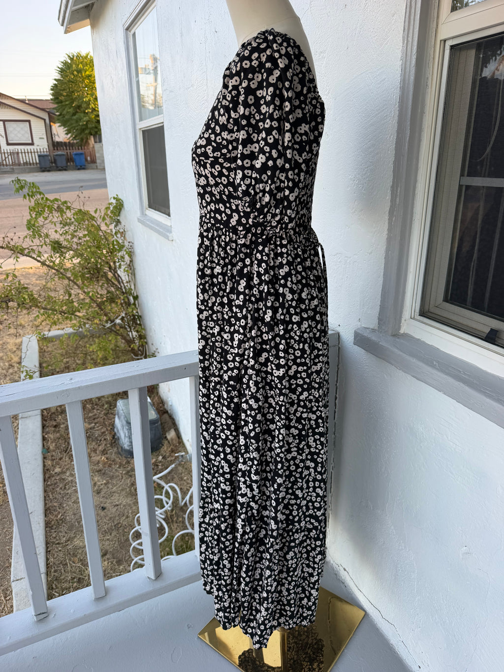 Black Floral Maxi Dress – Smocked Back, Puff Sleeves, Lined | Lindasboutique