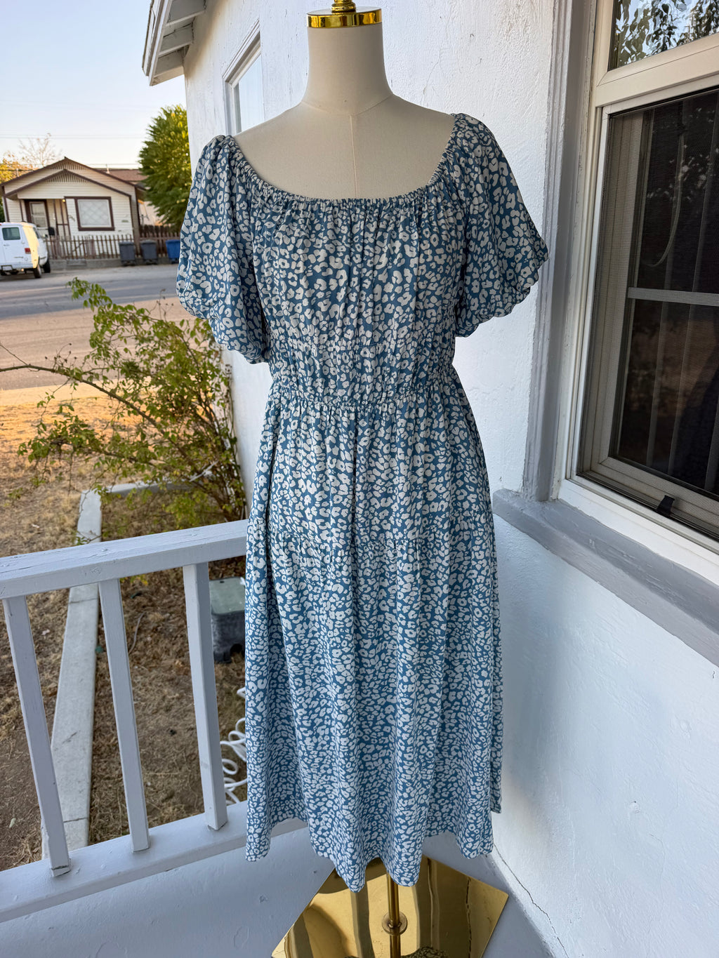Blue and White Print Midi Dress – Smocked Waist, Puff Sleeves | Lindasboutique