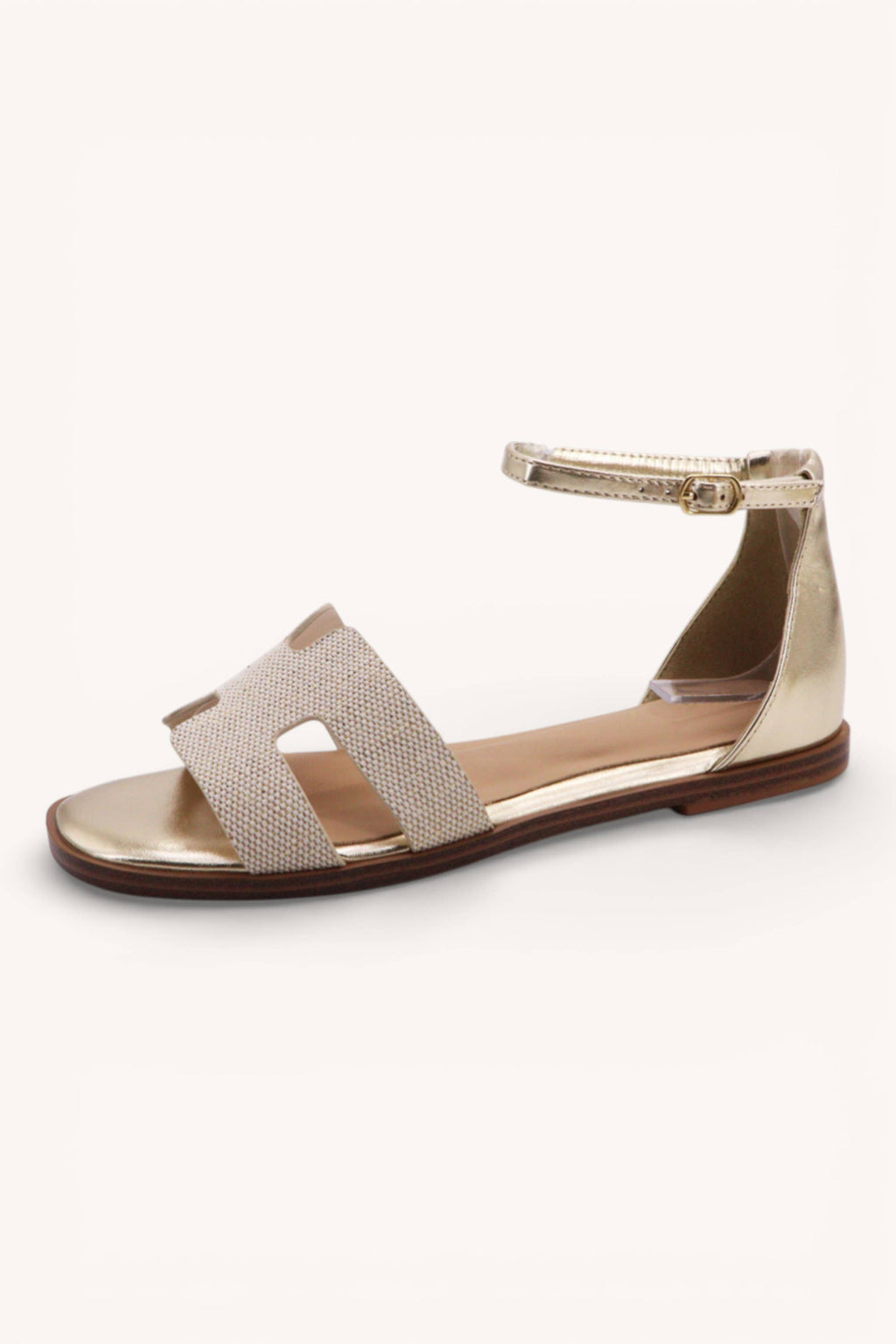 Gold Sandals  (copia)